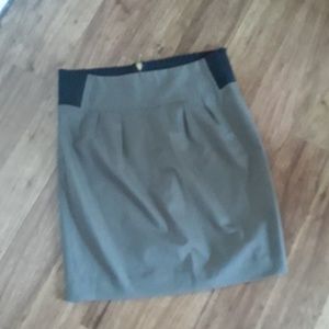 Express design studio skirt size (0)